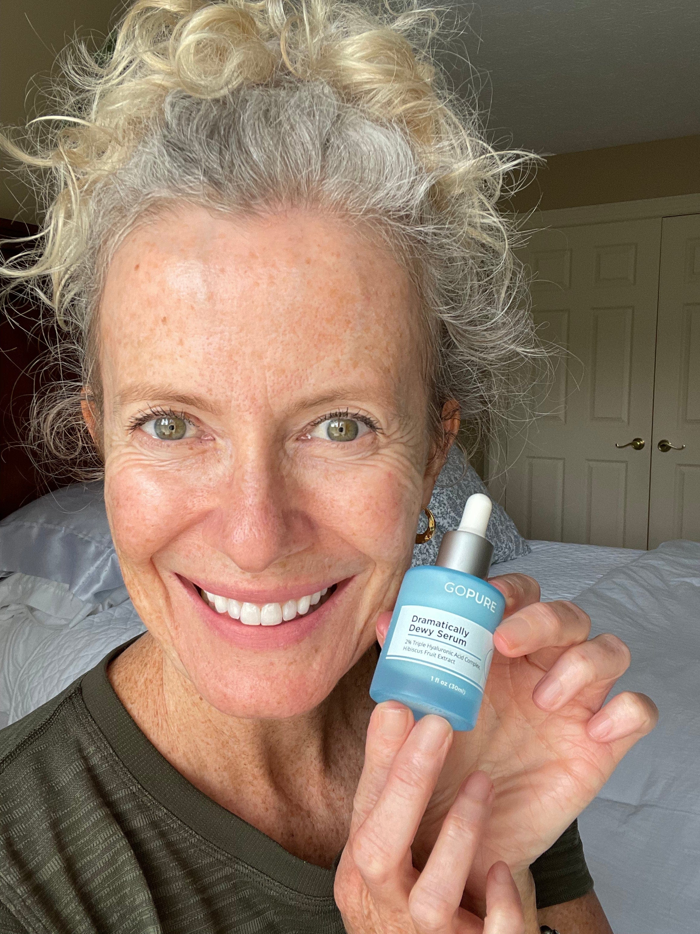 Dramatically Dewy Serum - Image 3